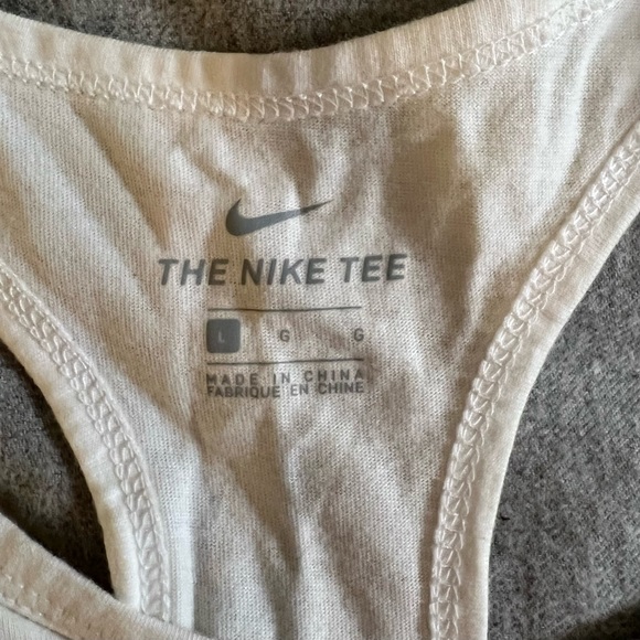 Nike Color Changing Tank - Picture 4 of 4